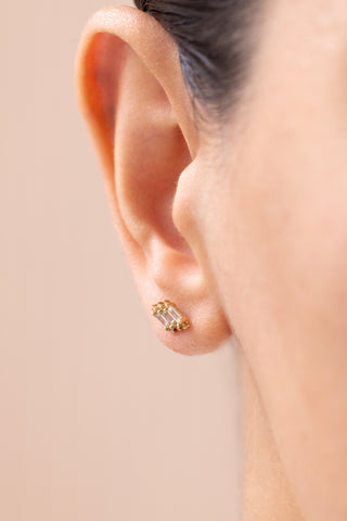 Zarif Taşlı Mini 14 Ayar Altın Küpe