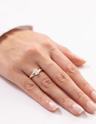 1.00 Ct. Radiant Lab Grown Pırlanta Yüzük