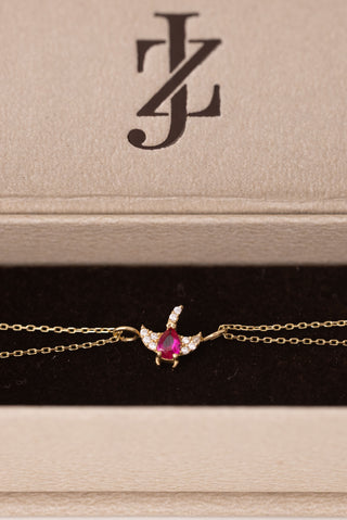 Kırmızı Taşlı Zümrüt Kuşu Çift Zincirli 14 Ayar Altın Bileklik