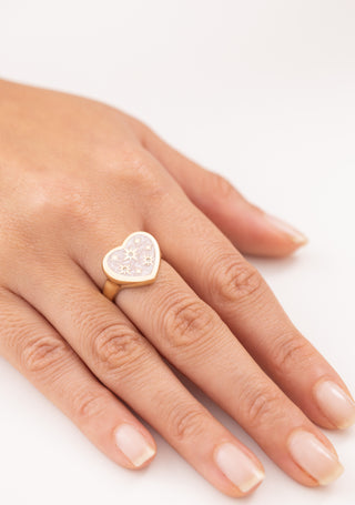 Cetaş Mineli Kalpli Taşlı 14 Ayar Altın Yüzük