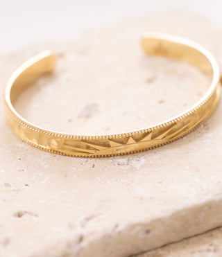 Helios Radiance 14 Ayar Altın Kelepçe