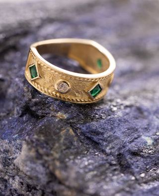Altın Asalet Yeşil Mühür 14 Ayar Altın Yüzük