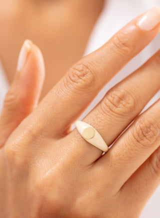 Mist Creamy Elegance 14 Ayar Altın Yüzük