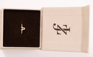 Mist A İnitial Pırlanta Yüzük