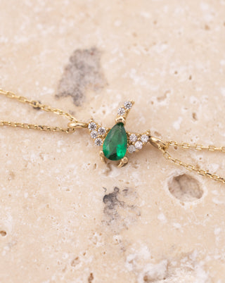 Yeşil Taşlı Zümrüt Kuşu Çift Zincirli 14 Ayar Altın Bileklik