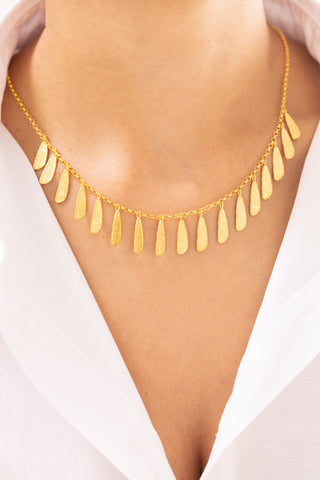 Antik Dokulu Sallantılı 14 Ayar Altın Kolye