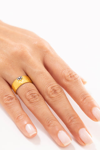 Bars Antik Dokulu Çiçek Motifli 14 Ayar Altın Yüzük