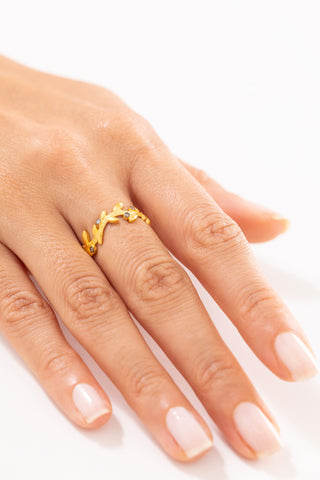 Bars Antik Dokulu Yaprak Formlu Taşlı 14 Ayar Altın Yüzük