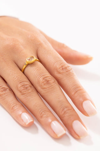 Bars Oval Açık Taşlı Zarif 14 Ayar Altın Yüzük