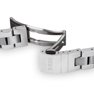 Rado Captain Cook R32105203 Kol Saati