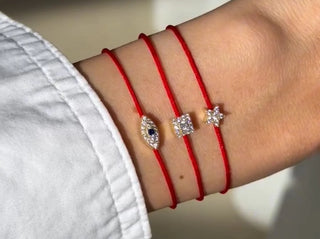 İpli Kare taşlı 14 Ayar Altın Bileklik