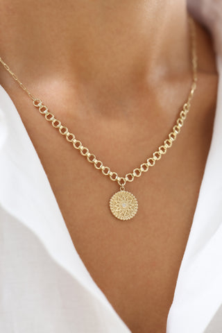 Kalın Zincirli Taşlı Madalyon 14 Ayar Altın Kolye