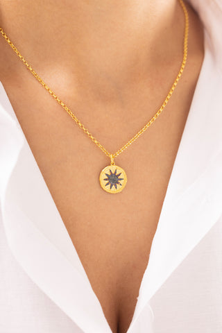 Antik Dokulu Güneş 14 Ayar Altın Kolye