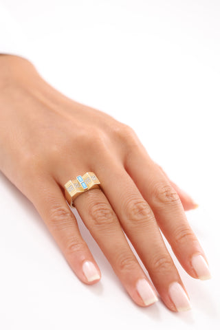 Özel Kesim Taşlı ve Turkuaz Detaylı 14 Ayar Altın Yüzük