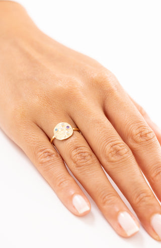 Renkli Taşlı Dokulu 14 Ayar Altın Yüzük