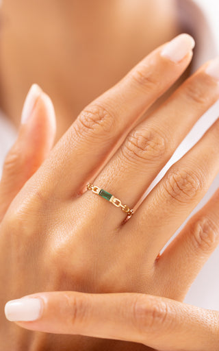 Yeşil Taşlı Zincir Model 14 Ayar Altın Yüzük