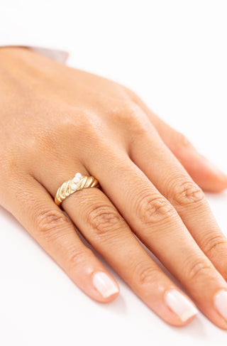 Mavi Mineli Taşlı 14 Ayar Altın Yüzük